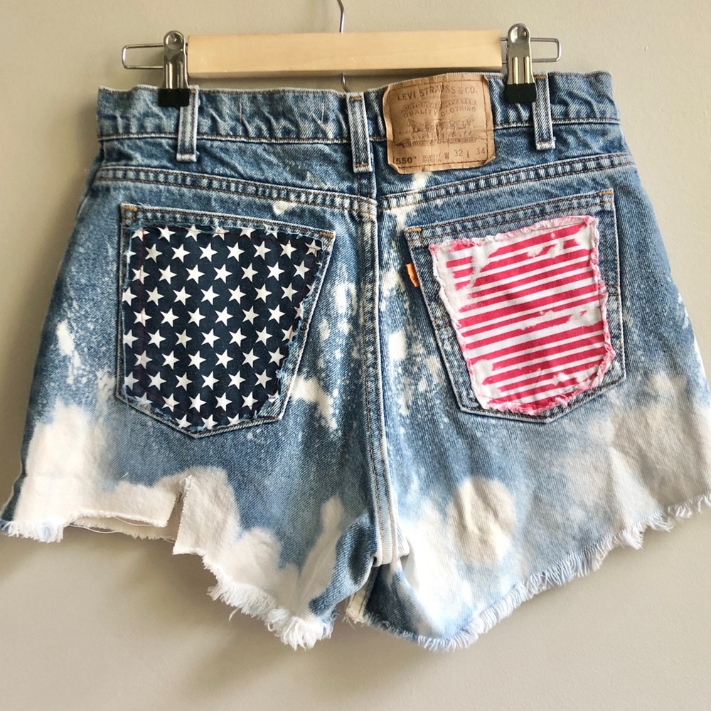 Custom Levi’s | JLS J Lin Sanderson Flag Bleach Dye Orange Tab 550 Cutoff Shorts
